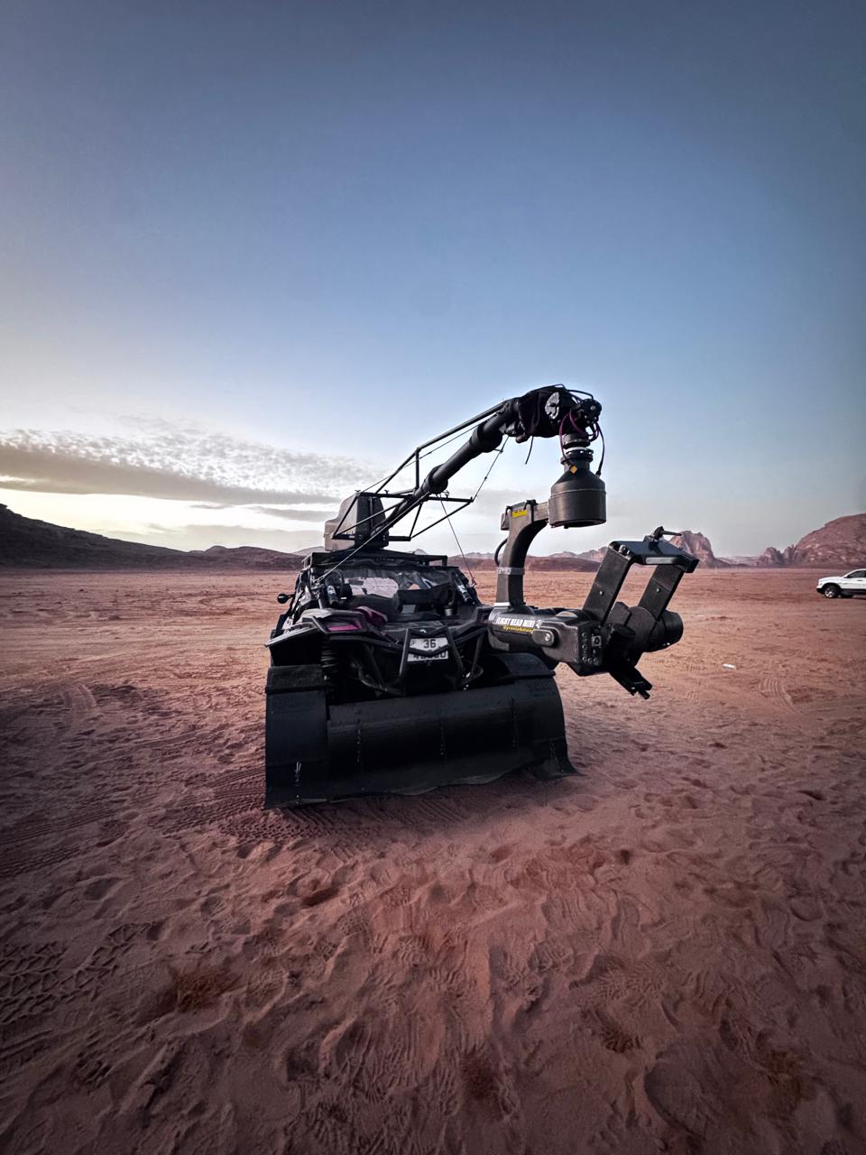 Can-Am Maverick Turbo RR with U-crane